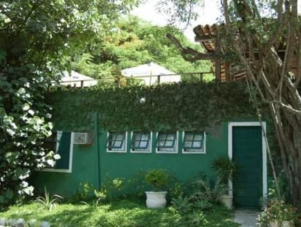 Pousada Saint Germain - Búzios (1)