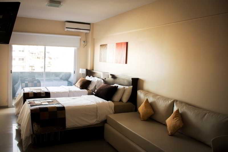 Isi Baires Apart &Suites (8)