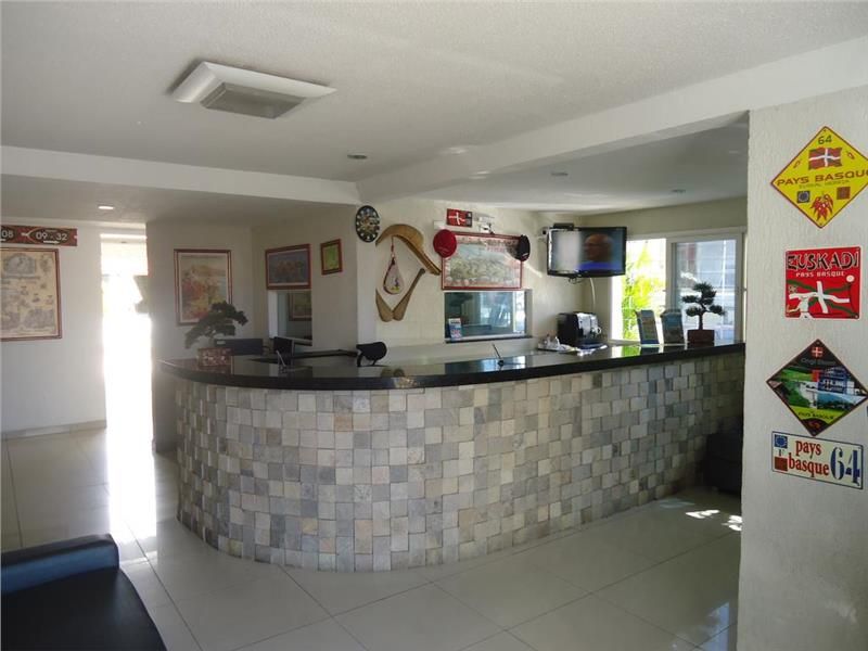Hotel Des Basques (2)