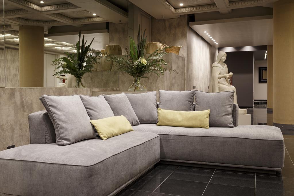 Le B Club Boutique Ex Unique Chateau (10)