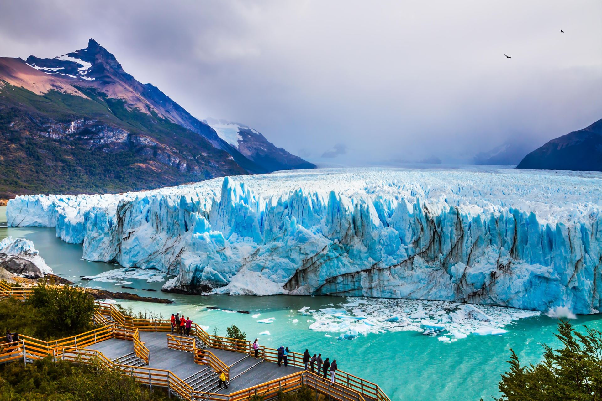 Fußgängerbrücken des Perito Moreno Gletschers