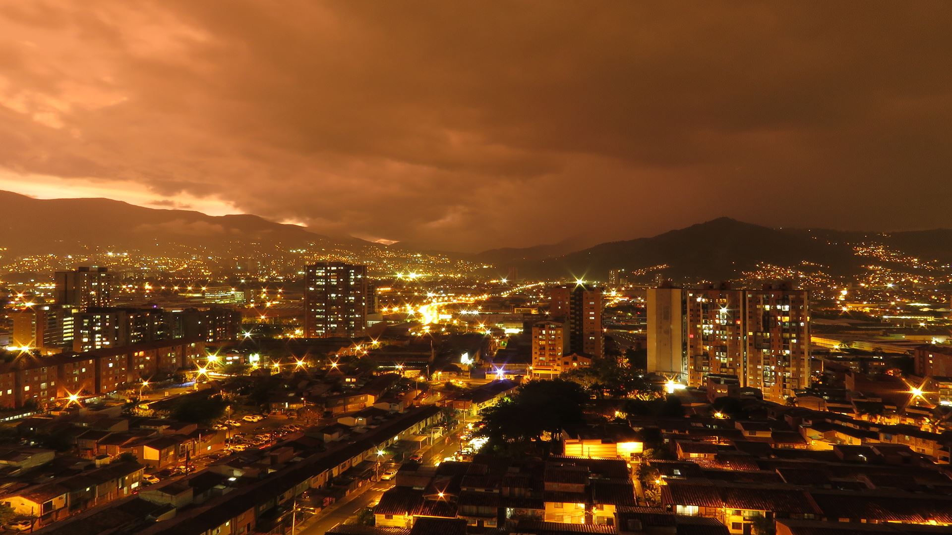 Things To Do In Medellín At Night