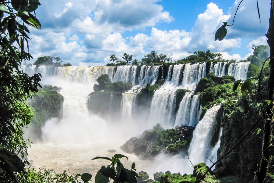 Qué hacer y qué visitar en Iguazú