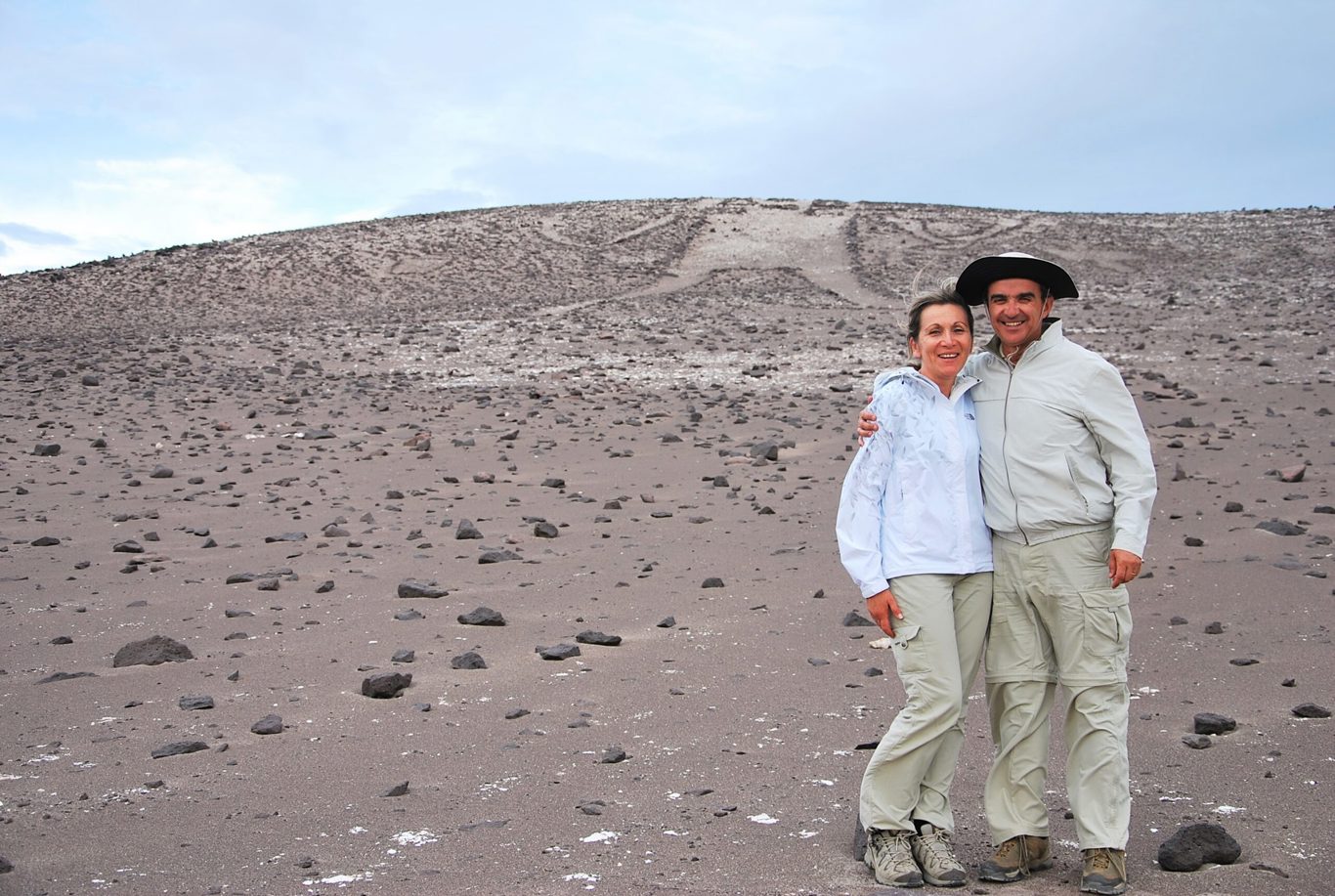 Felskunstroute: Atacama-riese Und Pintados-geoglyphen foto 6