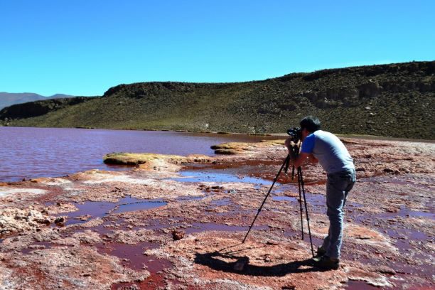 Le Mystérieux Lagon Rouge : Un Voyage Au Cœur De L`altiplano foto 7